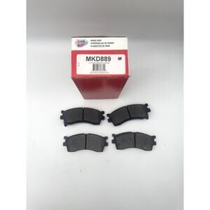 Carquest MKD889 Front Brake Pads Fits Kia Rio 2003-2005 / Sephia 2000-2001